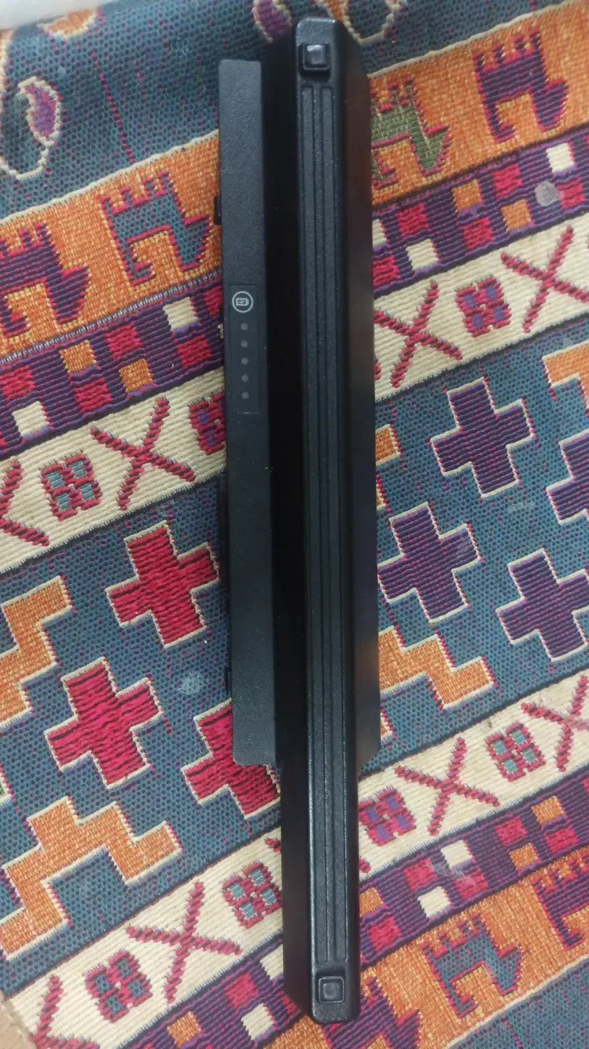 باطری اکسترنال لپ تاپ dell صحیح و سالم|قطعات و لوازم جانبی رایانه|بجنورد, |دیوار