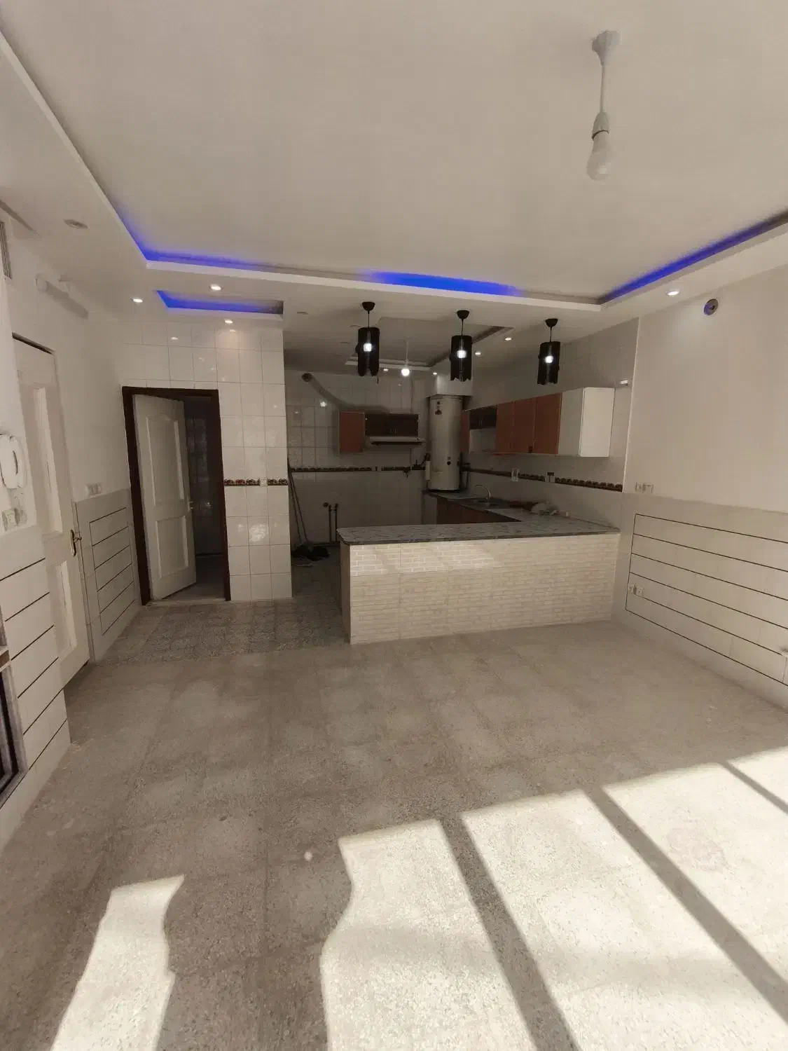 فروش و معاوضه منزل ۲ طبقه آماده|فروش خانه و ویلا|خمینیشهر, |دیوار