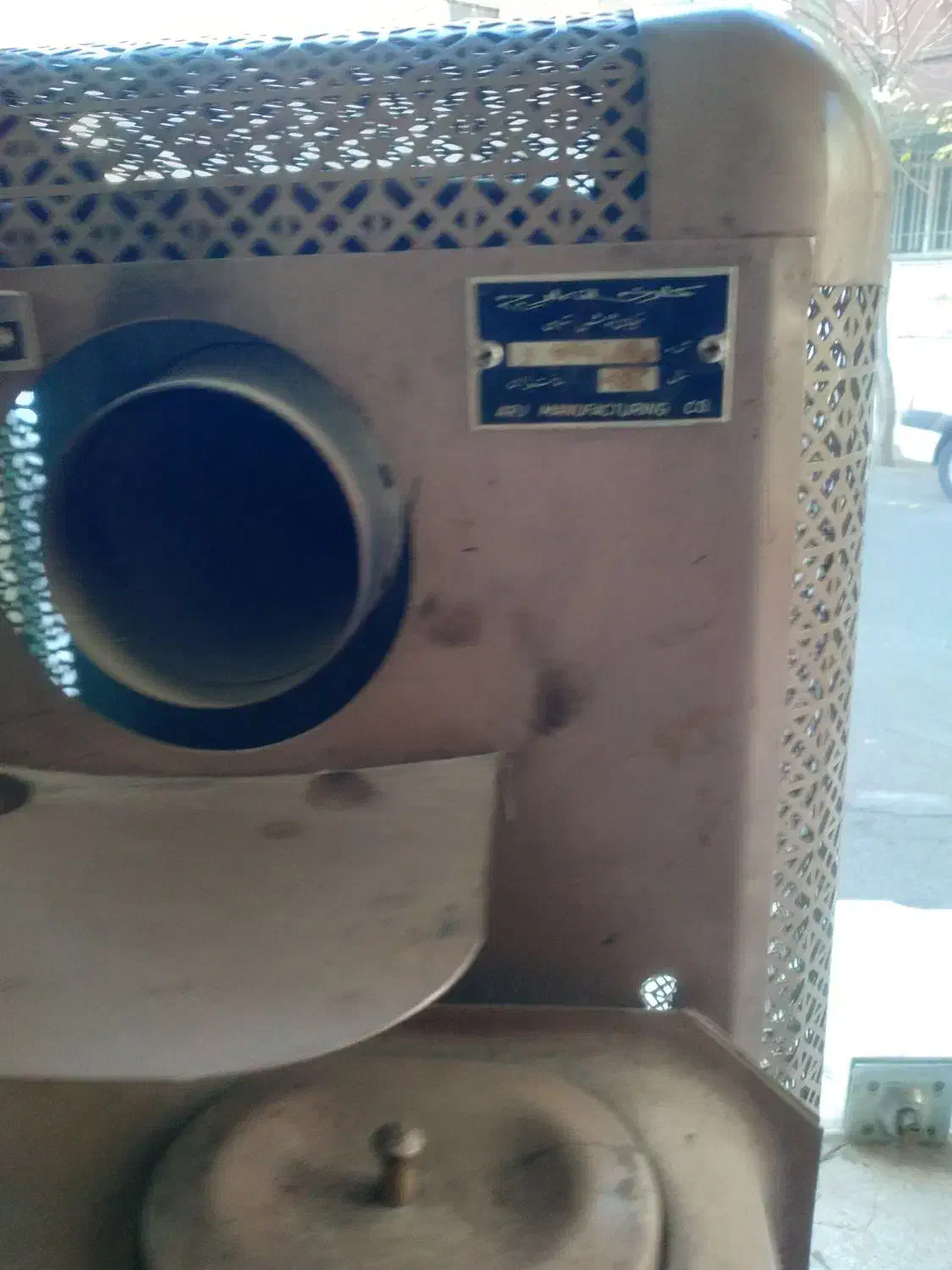 بخاری نفتی ارج بسیار تمیز وسالم|بخاری، هیتر، شومینه|تهران, جوادیه|دیوار