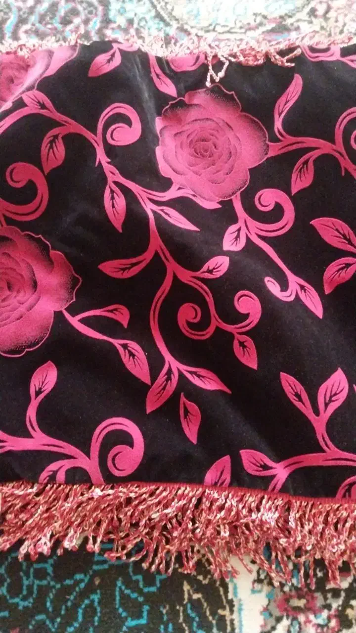 روبالشی خوشرنگ|رختخواب، بالش، پتو|شوشتر, |دیوار