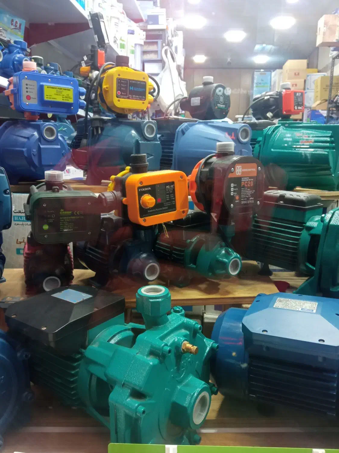 تعمیر پمپ آب نصب تانکر پکیج لوله کش شیرالات اندیشه|خدمات پیشه و مهارت|اندیشه, اندیشه فاز ۱|دیوار