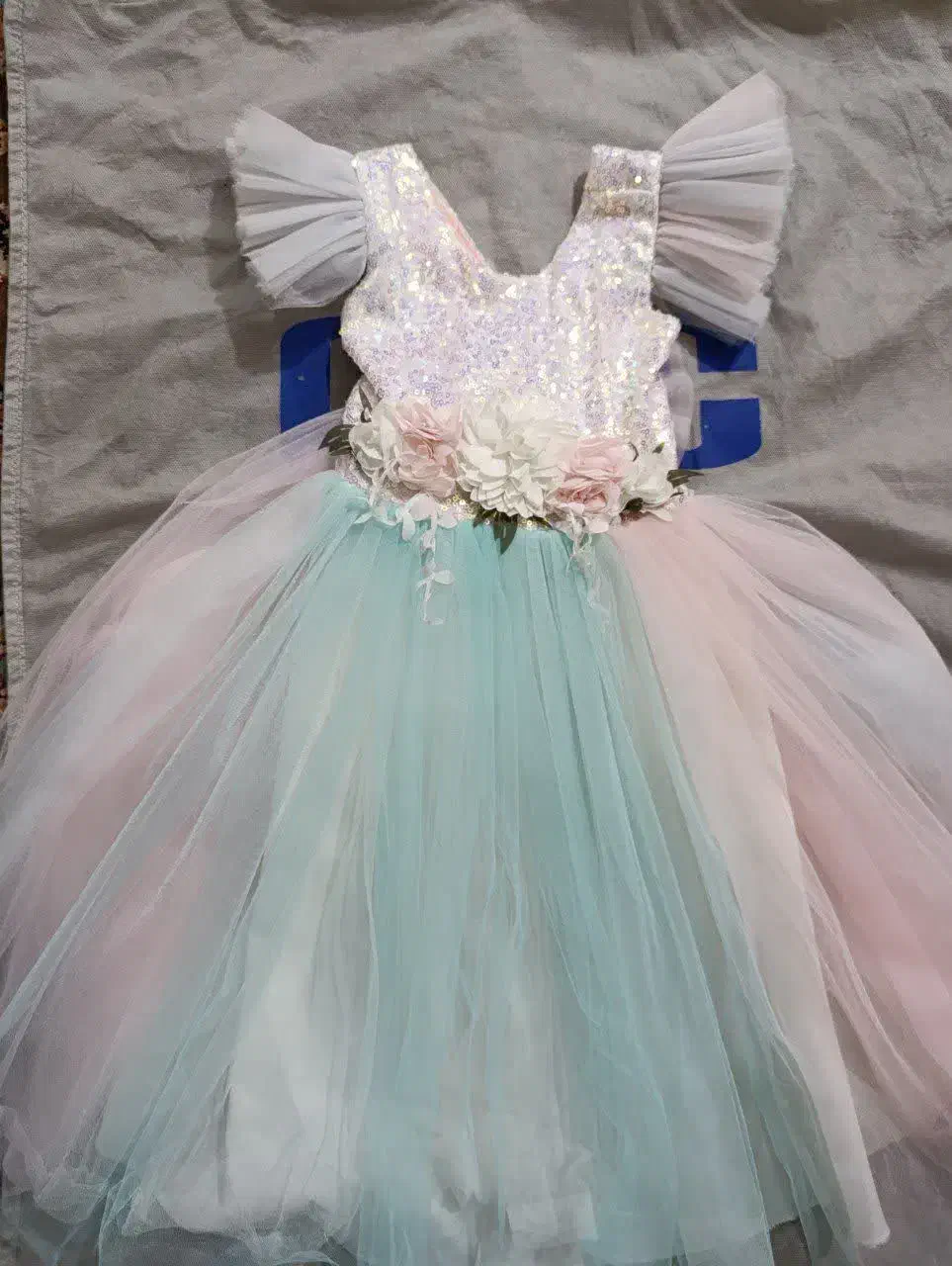 لباس عروس  شیک پرنسسی ۳ تا ۶ سال|لباس|دامغان, |دیوار