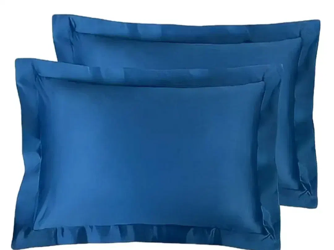 روبالشی|رختخواب، بالش، پتو|بندر انزلی, آذربایجان|دیوار