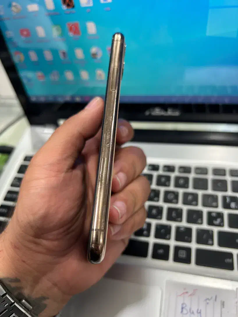 iphone 11pro 256 gig|موبایل|شیراز, شهرک فرهنگیان|دیوار