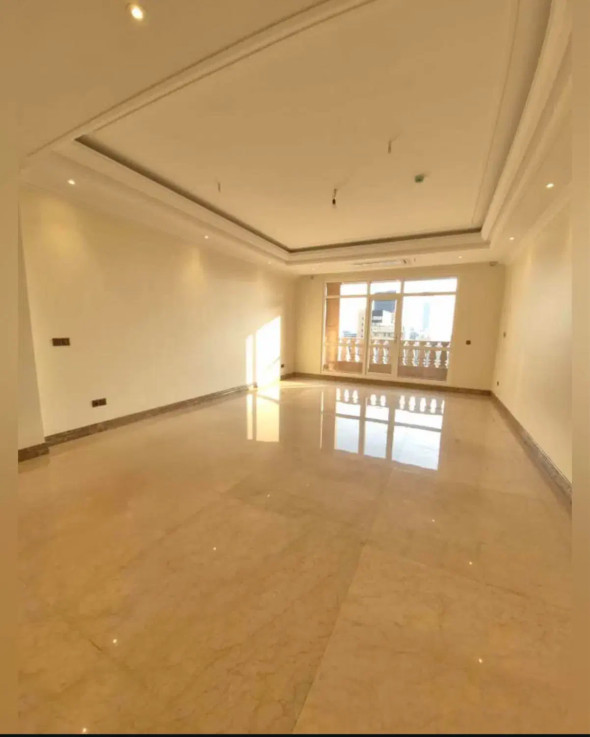 حکمت غربی ۹۰متری خوش نقشه|فروش آپارتمان|تهران, دزاشیب|دیوار