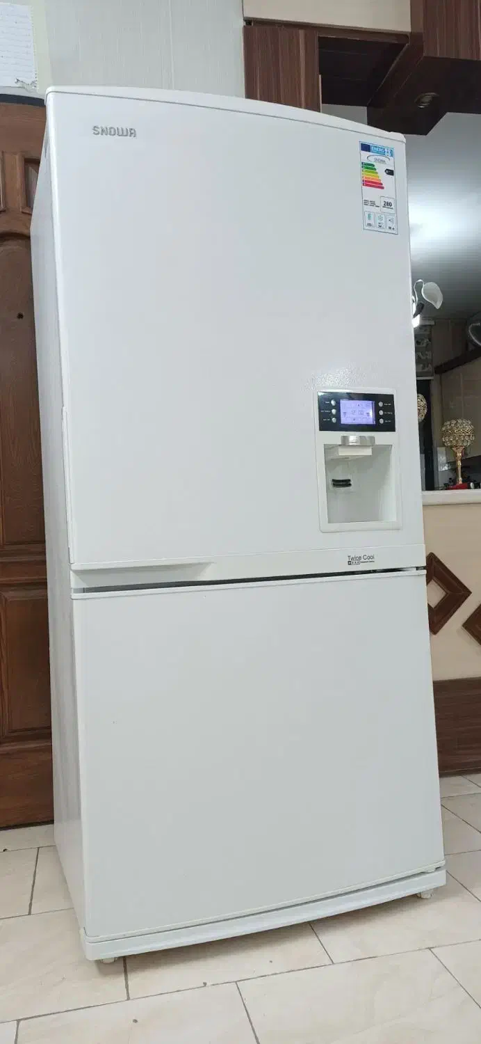 یخچال فریزرنیم سایداسنوابدون برفک متوراصل کره درحد|یخچال و فریزر|مشهد, ابوذر|دیوار