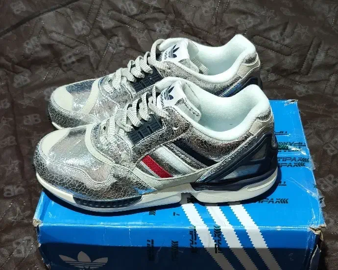 کتونی زرورقی ZX 8000 «ویتنام»|کیف، کفش، کمربند|سنقر, |دیوار