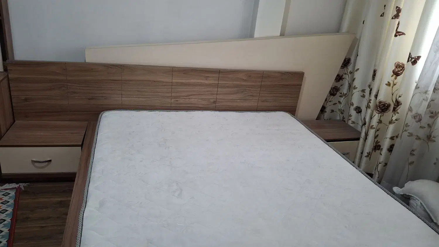 تحت خواب دونفره|تخت و سرویس خواب|مشهد, کوی پلیس|دیوار