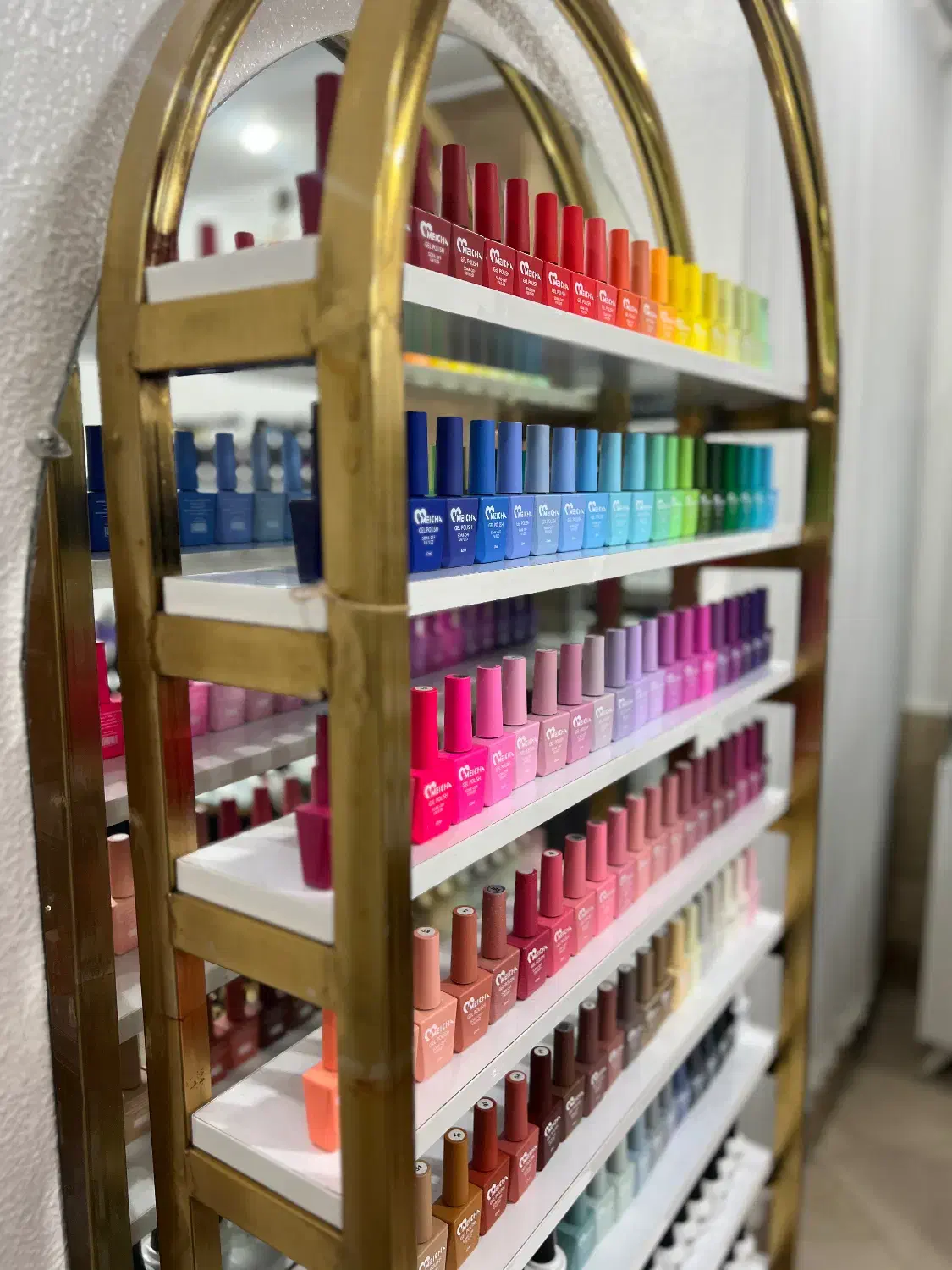 لاک ژل|آرایشگاه و سالنهای زیبایی|شاهینشهر, نظامی|دیوار