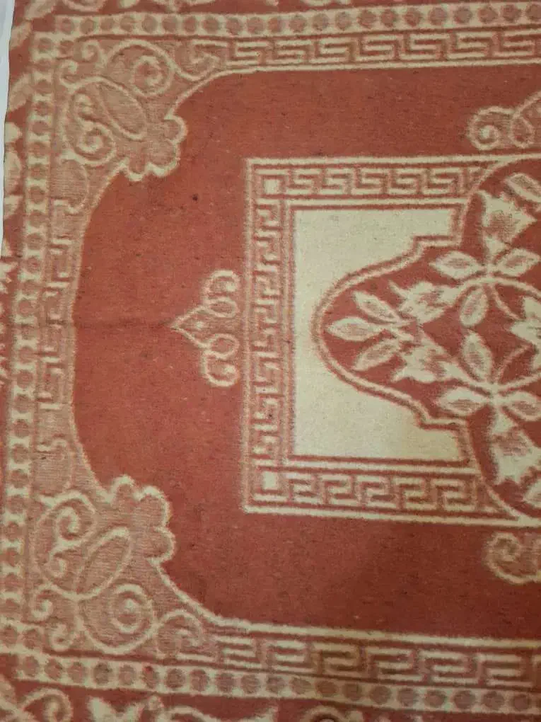 دوعددپتو نمدی|رختخواب، بالش، پتو|اصفهان, شاهزاده ابراهیم|دیوار