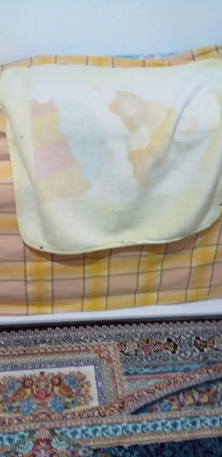 تشک وبالشت وپتو|رختخواب، بالش، پتو|زاهدان, |دیوار