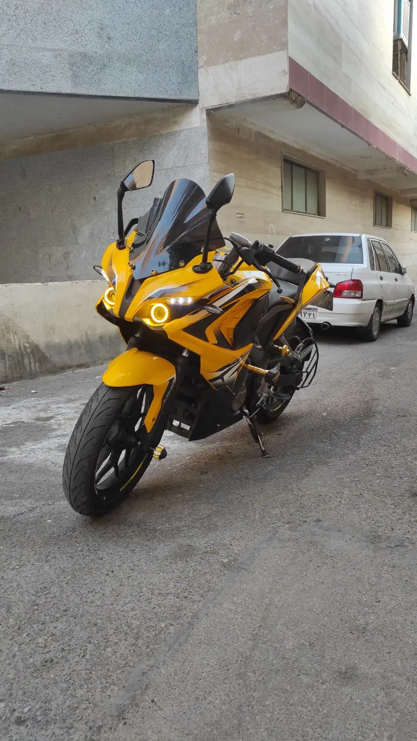 rs 200 مدل 95|موتورسیکلت|کرج, حصارک بالا|دیوار