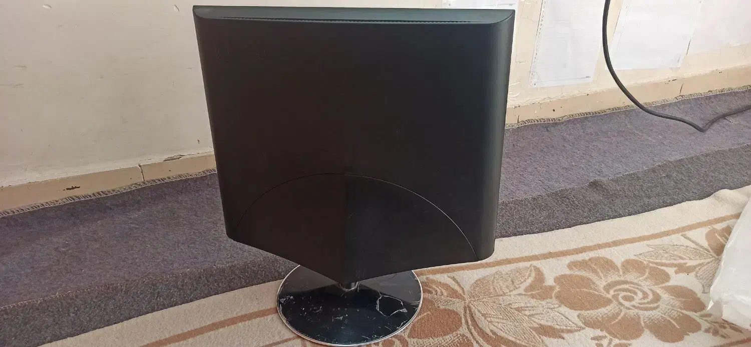 مانی تور 17 اینچ ال جی|قطعات و لوازم جانبی رایانه|شهرکرد, |دیوار