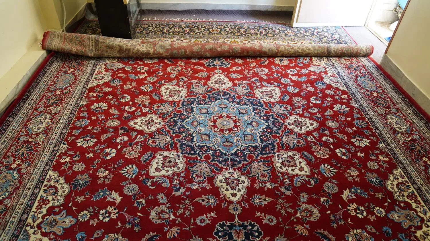 2 عدد فرش ۱۲ متری ۱۵۰۰ شانه،2عدد فرش فانتزی ۴ متری|فرش|اصفهان, شهریار|دیوار