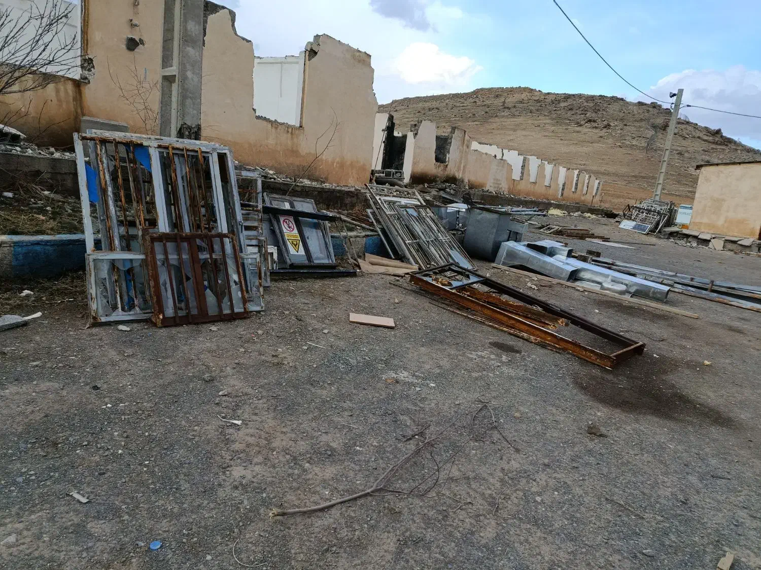 پنجره|مصالح و تجهیزات ساختمان|سنندج, |دیوار