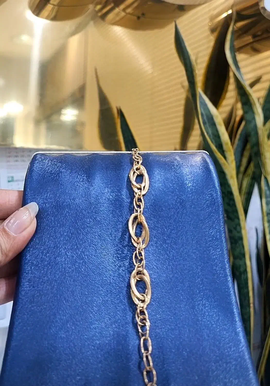 طلا فقط5٪|جواهرات|اسلام‌شهر, باغ فیض|دیوار