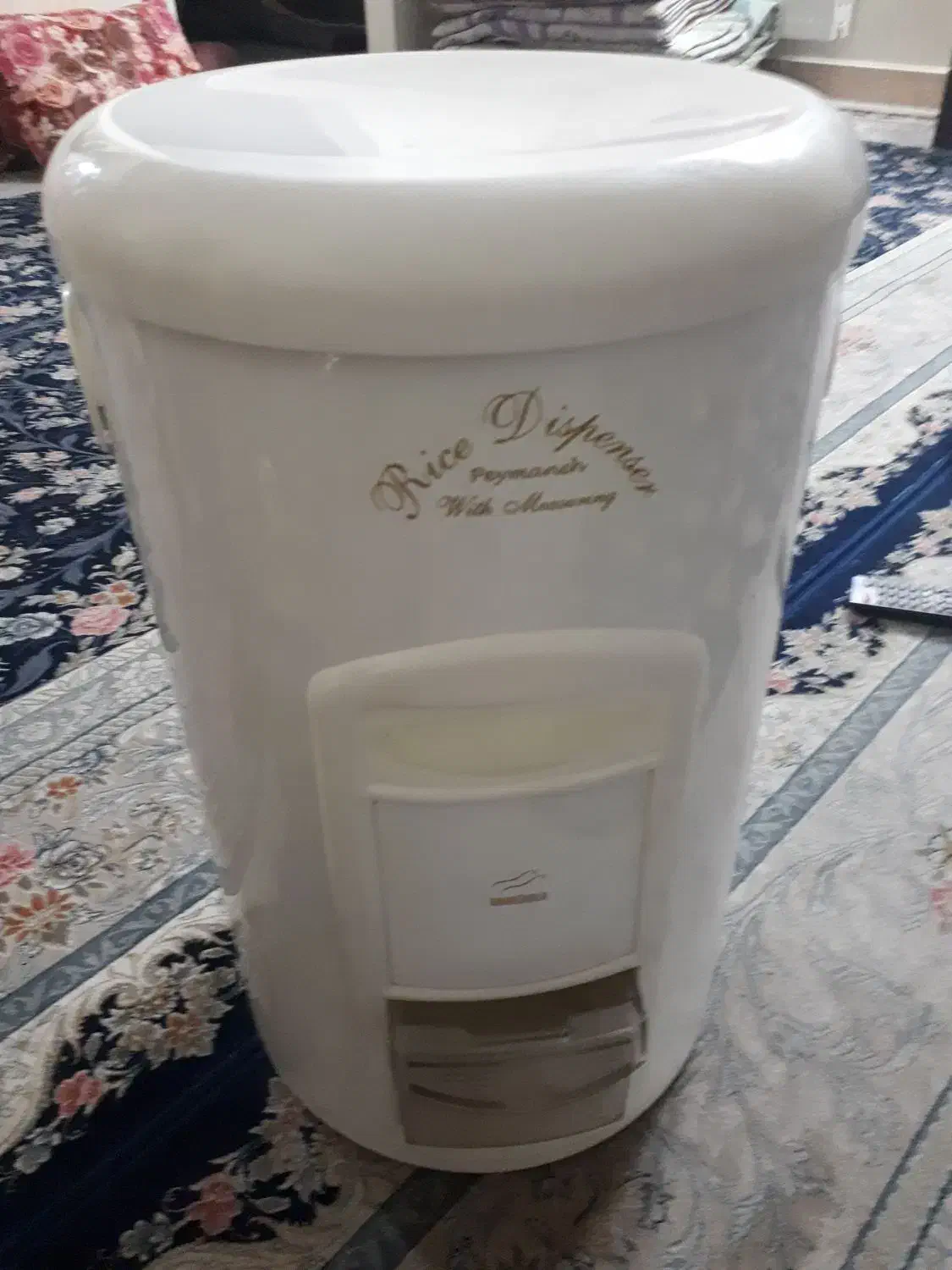 سطل برنج پیمانه دار وسطل زباله|ظروف نگهدارنده، پلاستیکی، یک‌بارمصرف|تهران, شهرک فردوس (حسینی)|دیوار