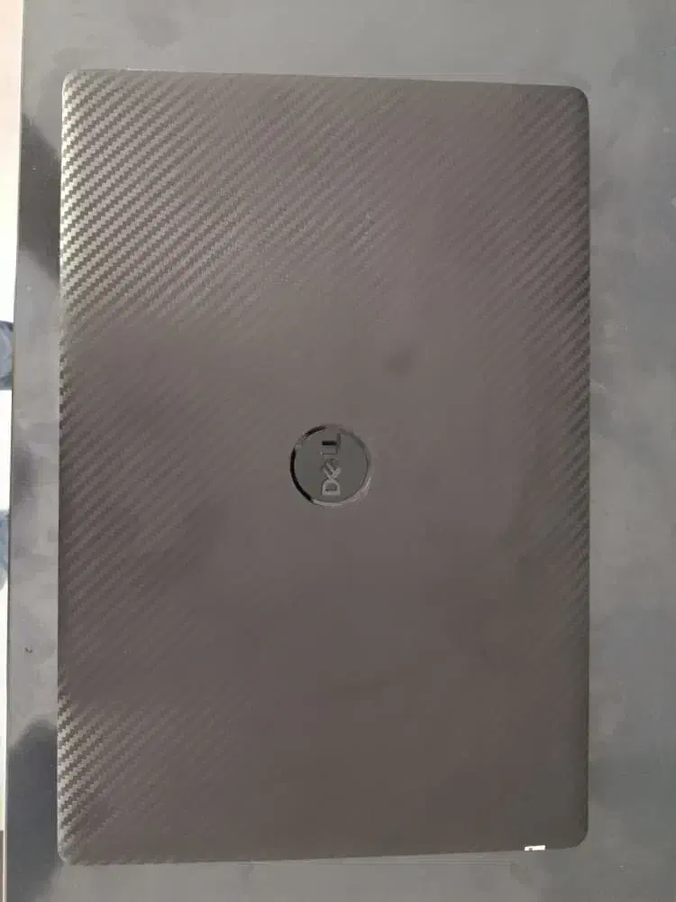 لپتاپ نسل ۱۰  dell vostro corei5 8g 256ssd|رایانه همراه|دلیجان, |دیوار