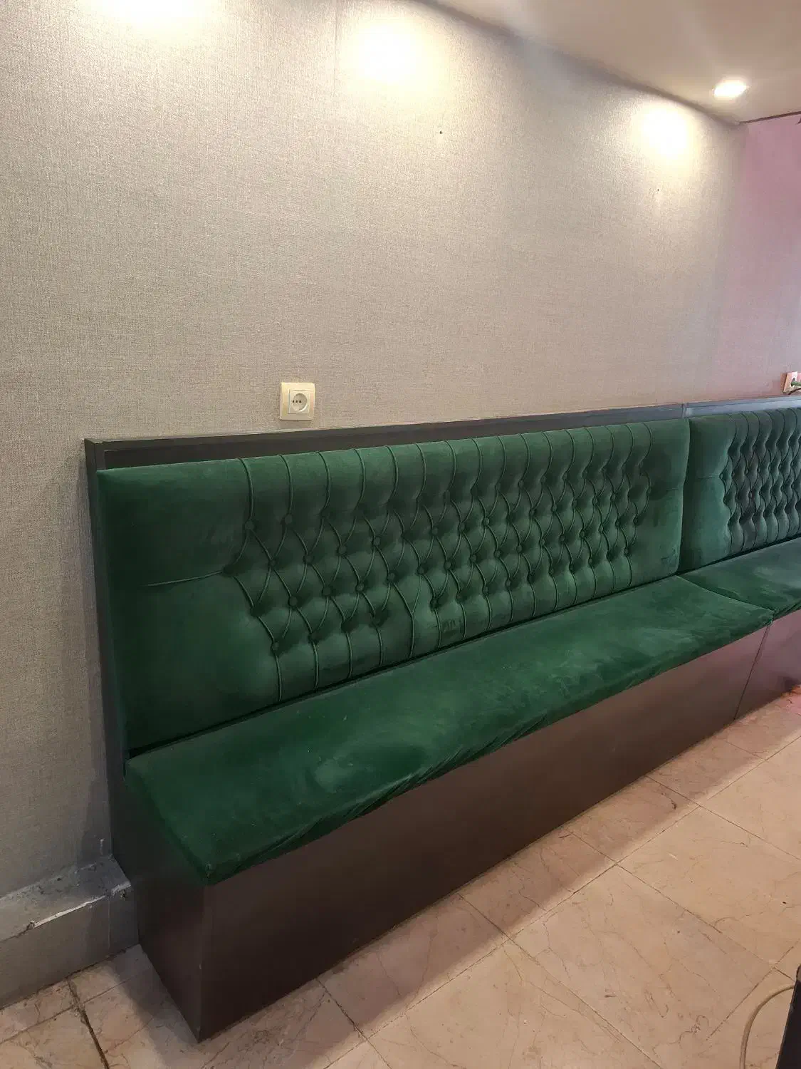 نیمکت و صندلی|صندلی و نیمکت|کرمانشاه, |دیوار