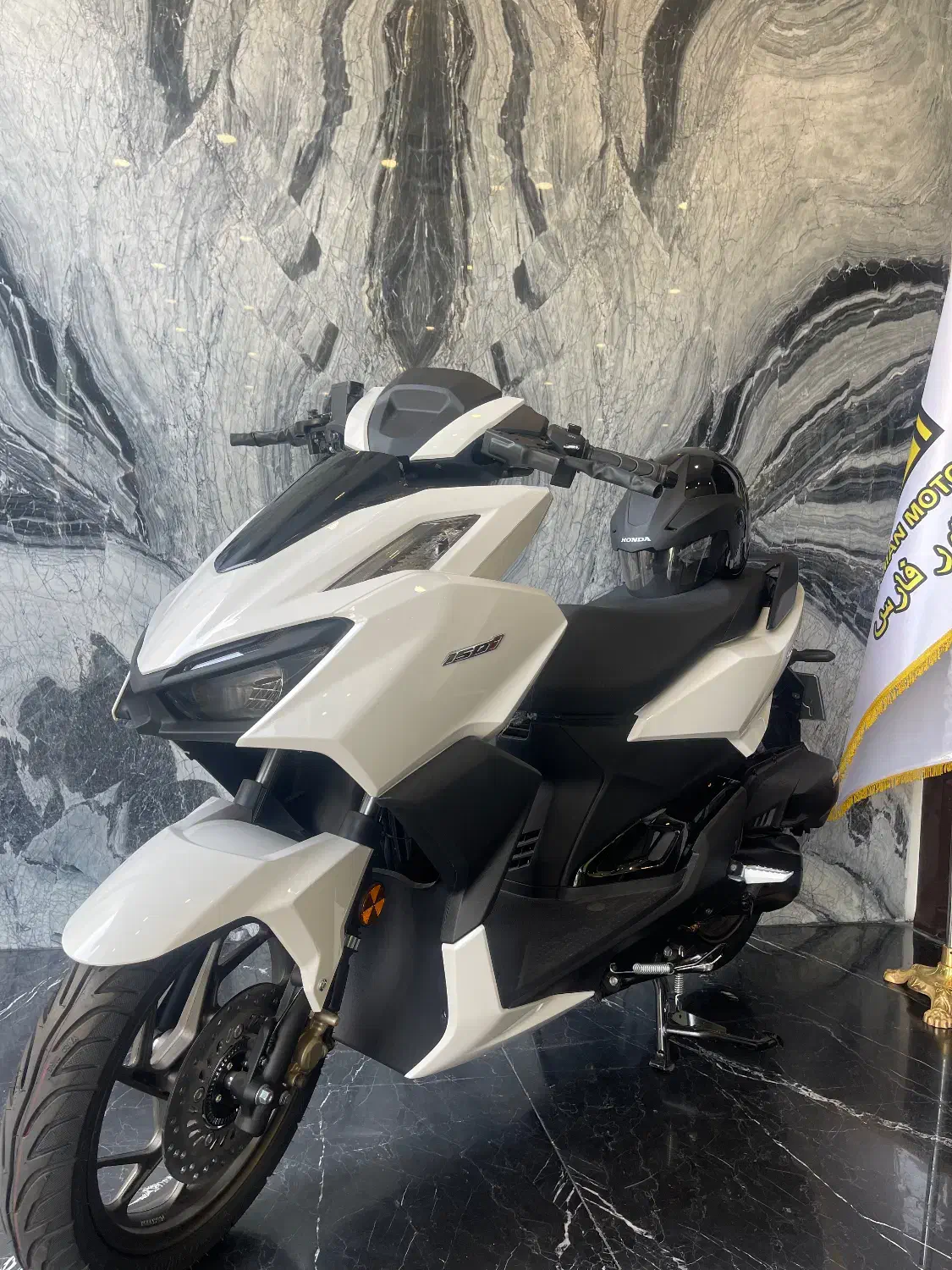 click 180cc|موتورسیکلت|تهران, نیلوفر|دیوار