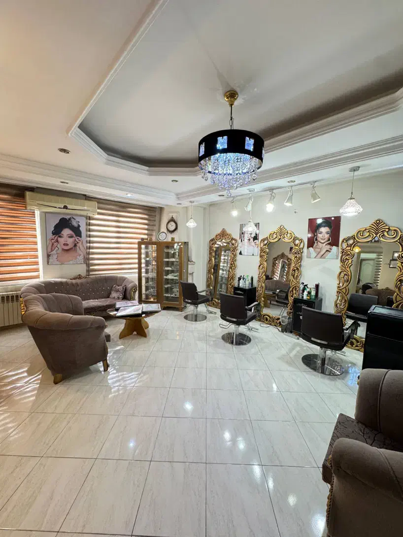 تجهیزات کامل آرایشگاه زنانه فروشی|آرایشگاه و سالن‌های زیبایی|گرمدره, |دیوار