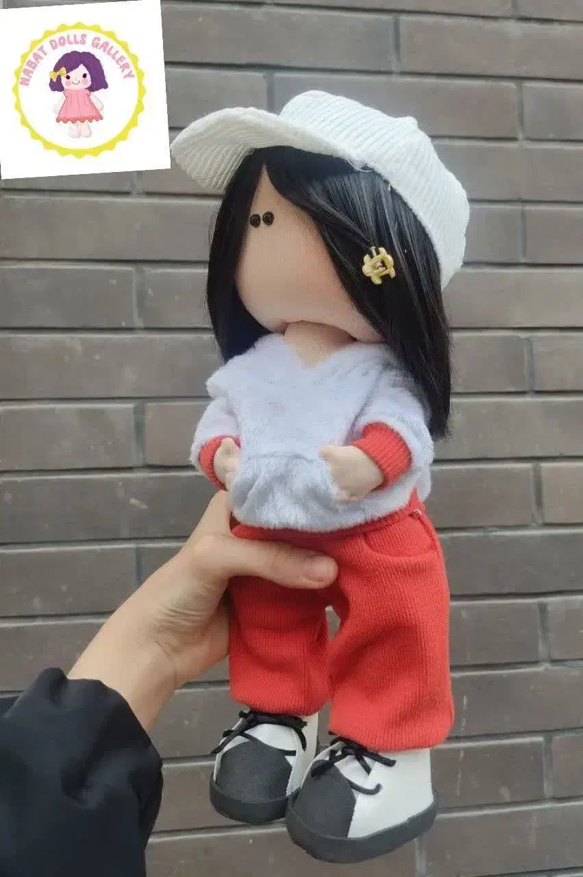 عروسک روسی|اسباب‌بازی بچه|قم, باغ پنبه|دیوار