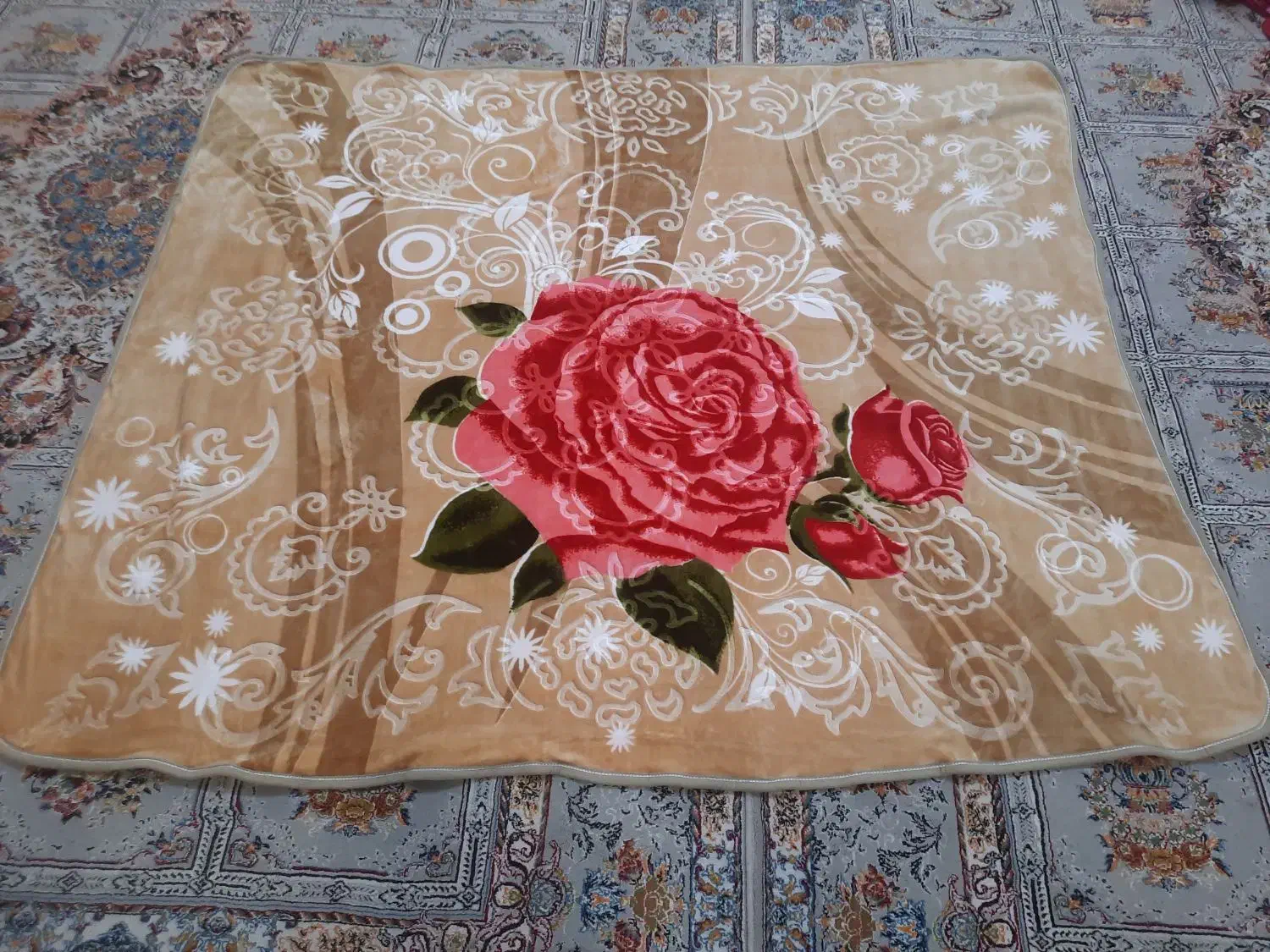 حراج پتو|رختخواب، بالش، پتو|یزد, |دیوار