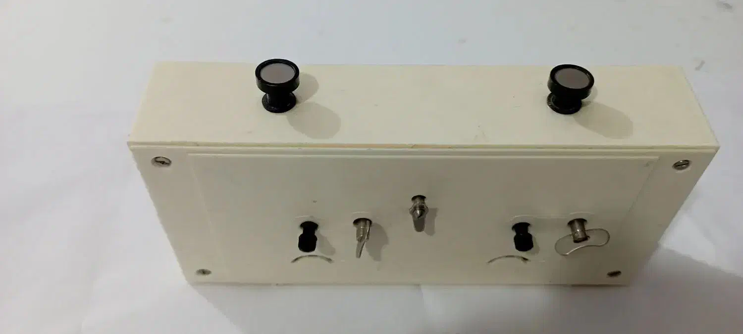 ساعت شطرنج روسی کوکی نونو دقیق کار میکنه|کلکسیون اشیاء عتیقه|تبریز, |دیوار