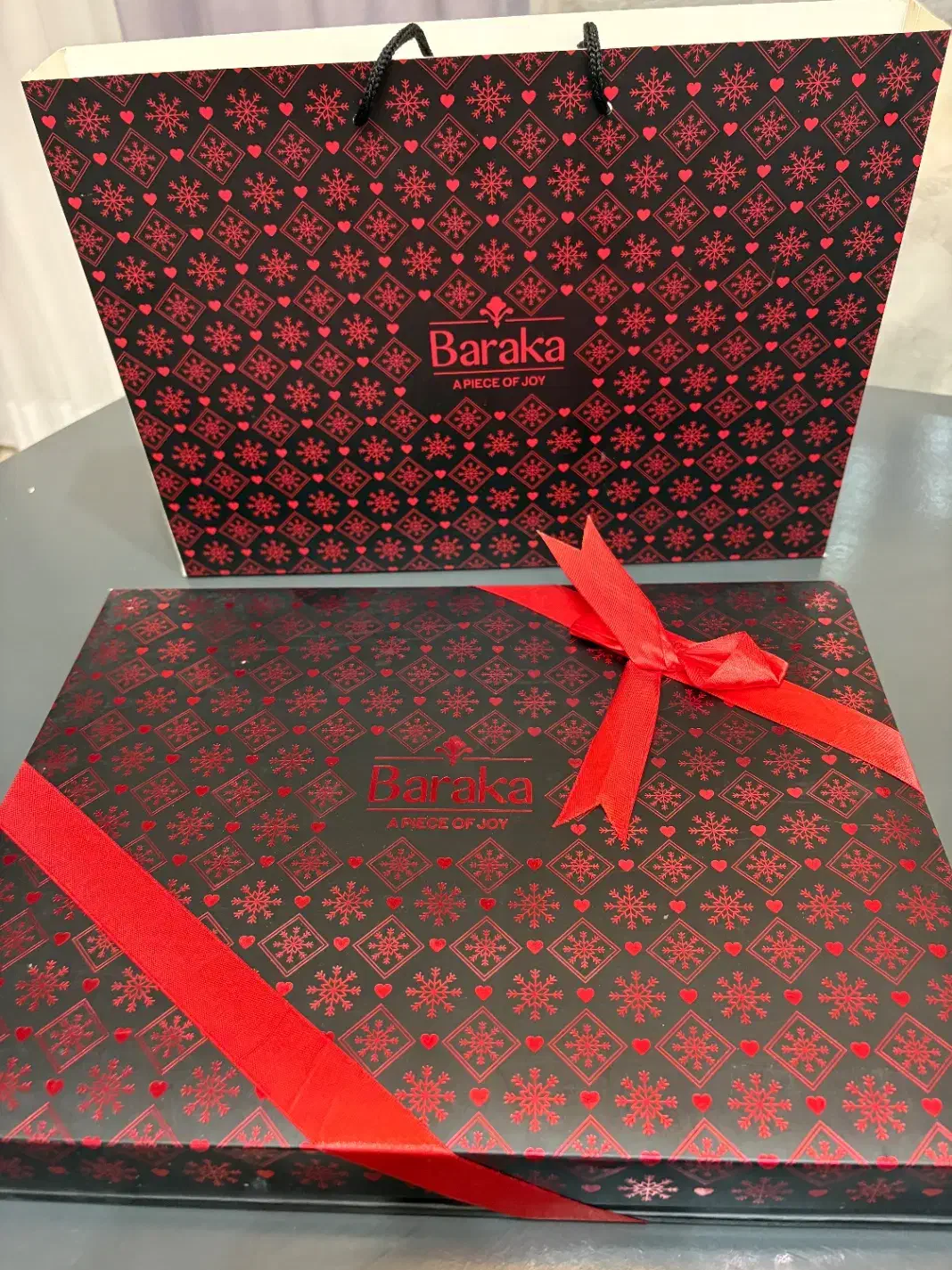 شکلات کادویی باراکا|خوردنی و آشامیدنی|رشت, کوی فکوری|دیوار