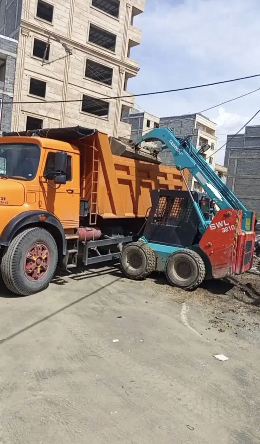 اجاره بابکت(مینی لودر)|خدمات حمل و نقل|سنندج, |دیوار