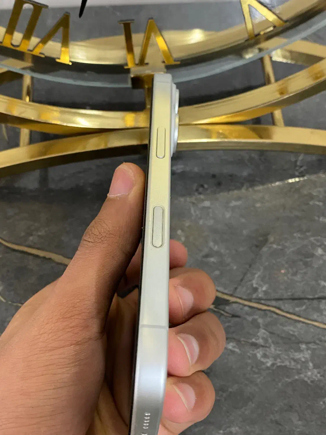 Ip 16 نرمال ریجستر شده|موبایل|مشهد, ایثارگران|دیوار