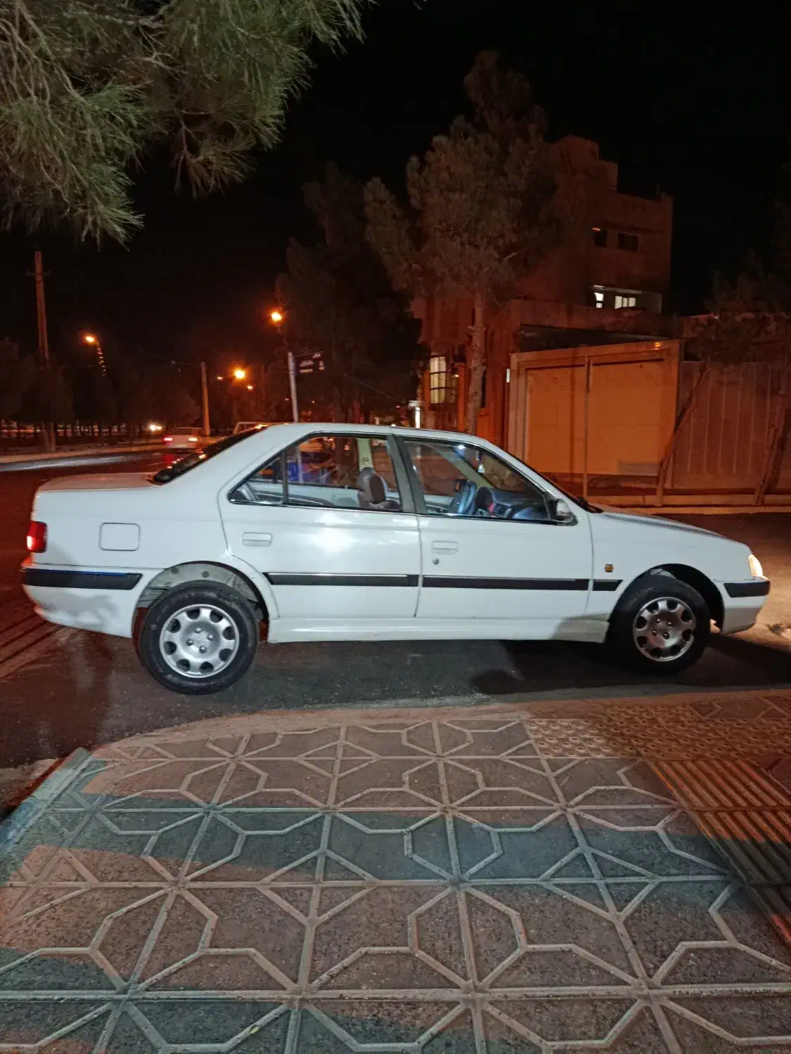 پارس مدل ۹۵سفید دوگانه|خودرو سواری و وانت|دامغان, |دیوار