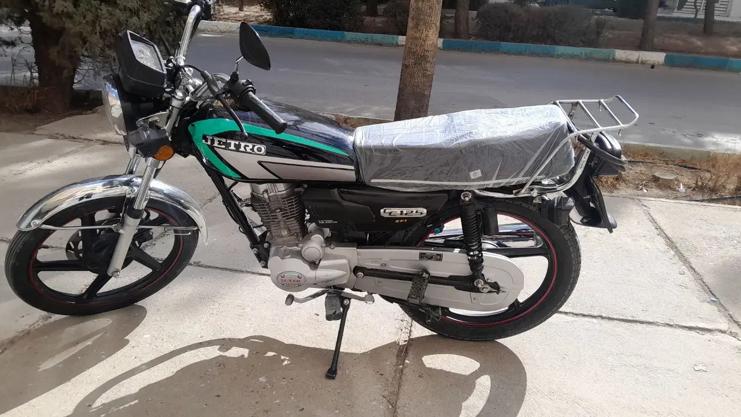 هندا جترو ۴۰۲|موتورسیکلت|اصفهان, شهرک کوثر|دیوار