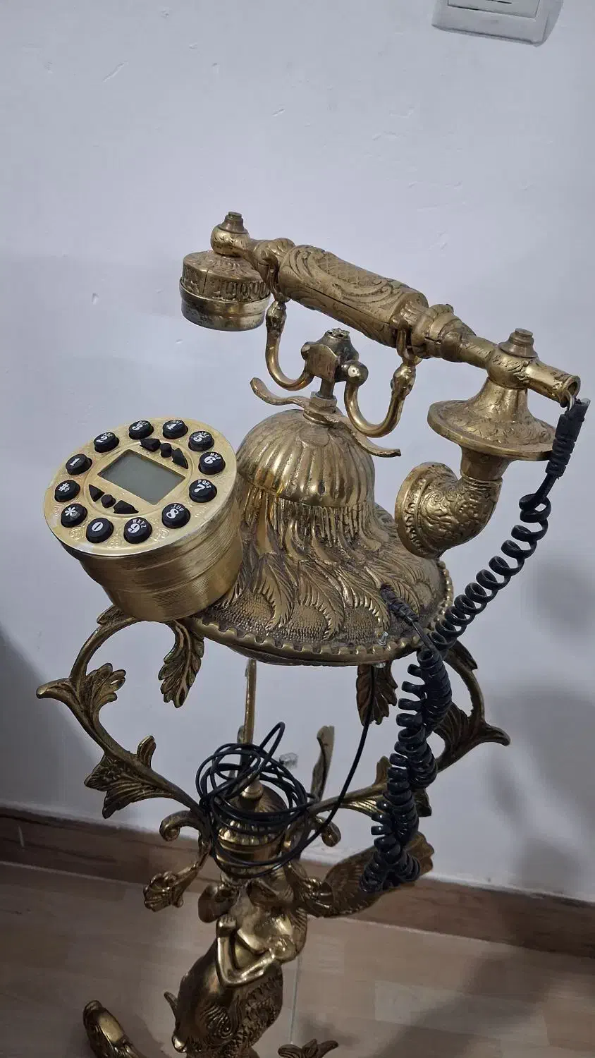 تلفن برنجی7کیلویی|تلفن رومیزی|قیامدشت - خاورشهر, |دیوار
