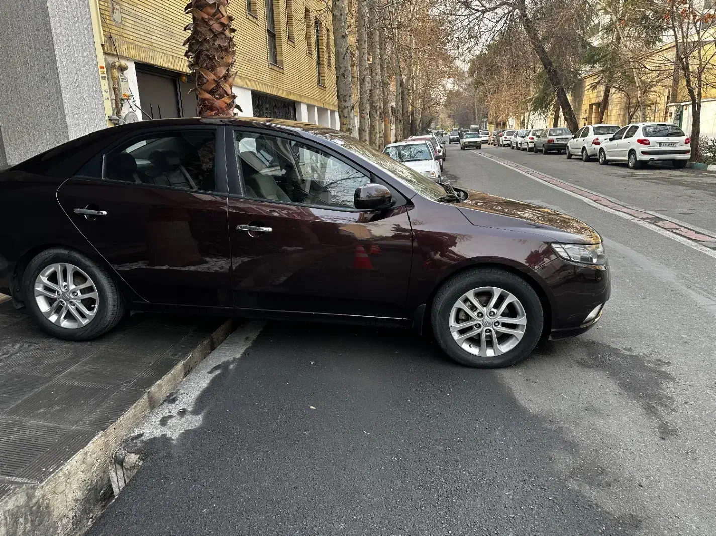 سراتو ۲۰۰۰ccمدل ۹۵ بی رنگ|خودرو سواری و وانت|تهران, قلهک|دیوار