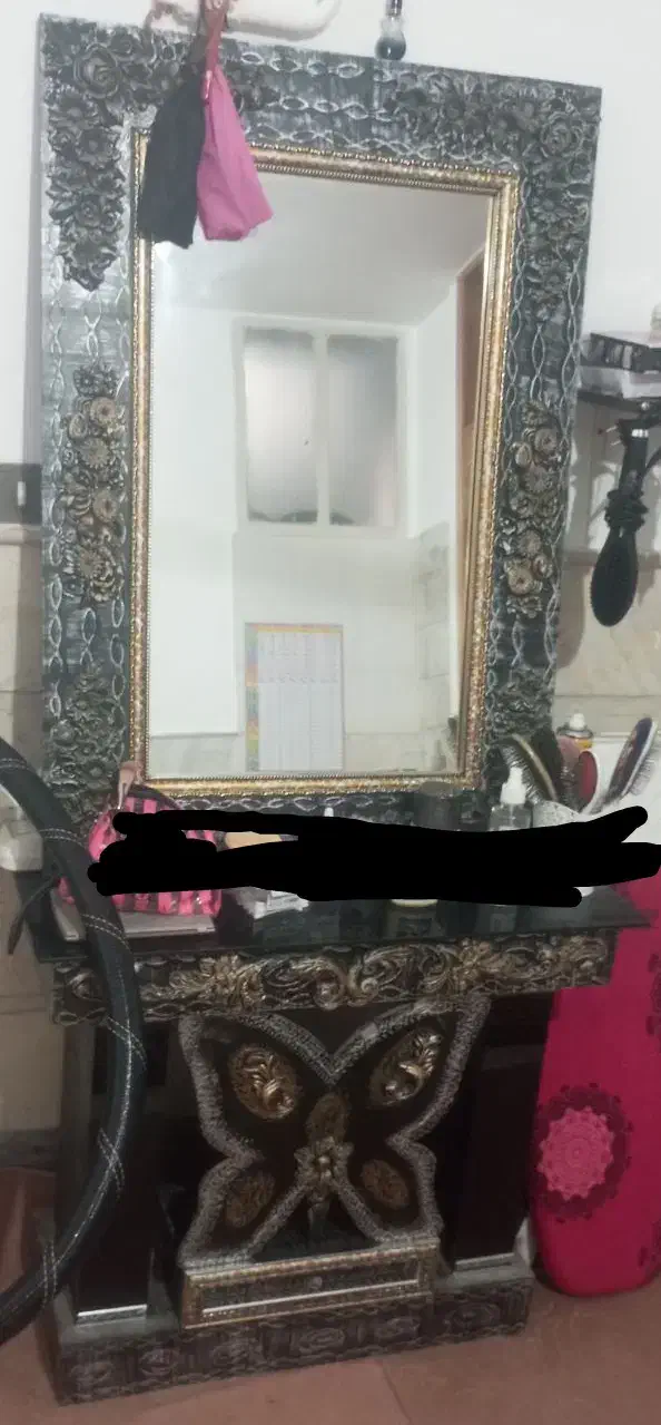 میز tv و آینه و زیرش|میز تلویزیون|قم, شاه ابراهیم|دیوار