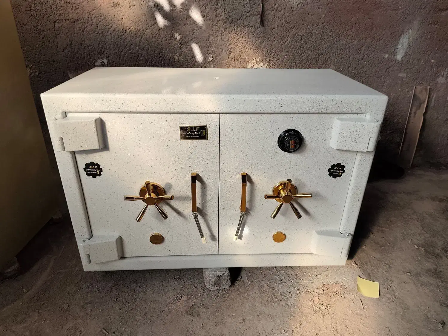 گاوصندوق 112244|ابزارآلات|بندرعباس, |دیوار