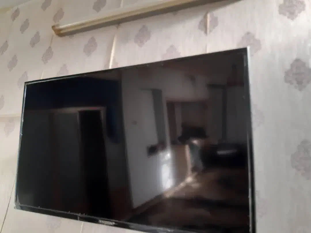 تلویزیون ۴۸اینچ نونو ایکس ویژن|تلویزیون و پروژکتور|مشهد, شهید معقول|دیوار