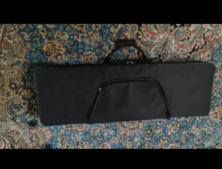 سنتور اصیل قیمت مناسب|سازهای سنتی|ایلام, |دیوار