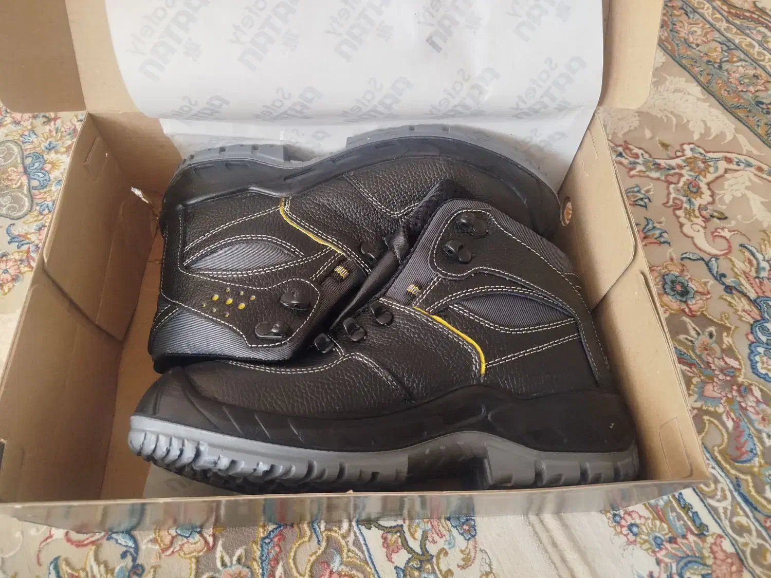 کفش ایمنی و کوهنوردی|کیف، کفش، کمربند|سبزوار, ابوریحان|دیوار