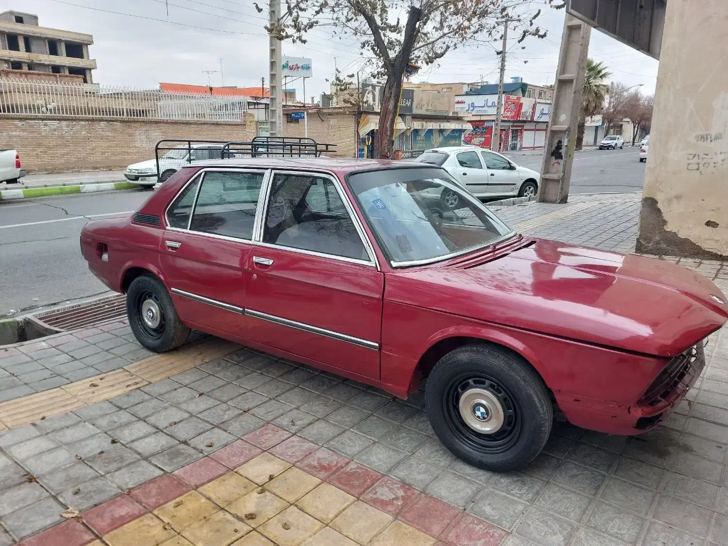کلاسیک BMW 518|خودرو سواری و وانت|کرمان, |دیوار