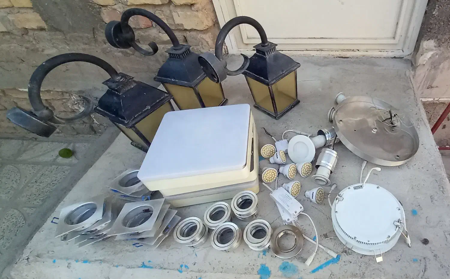 نور و روشنایی|سایر لوازم برقی|مرودشت, ژیان|دیوار