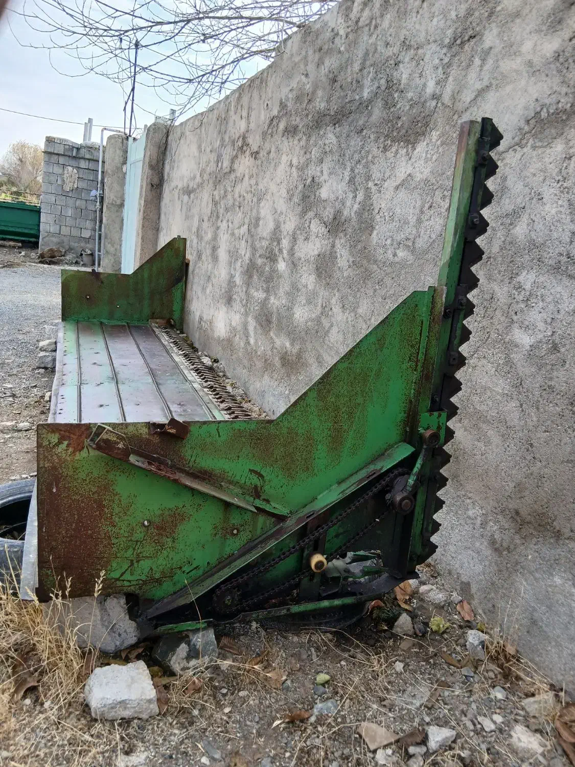 تیغه کلزا|ماشین‌آلات صنعتی|بیلوار, |دیوار