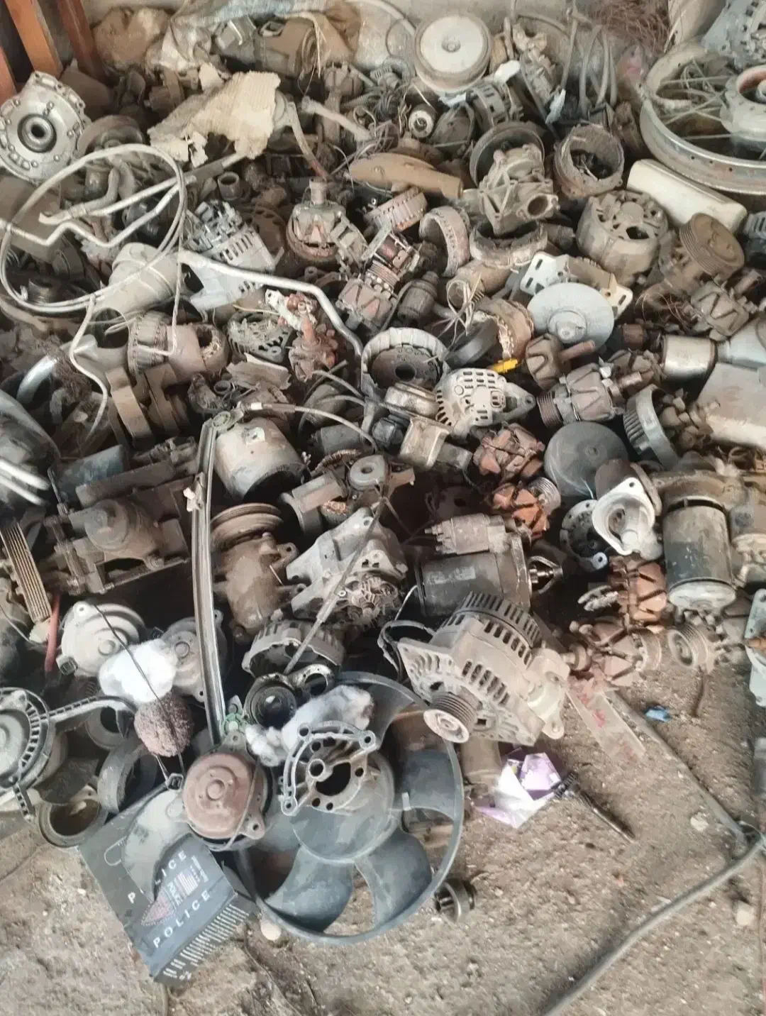 خریدار ضایعات آهن مس برنج المنیوم|عمدهفروشی|بندرعباس, |دیوار