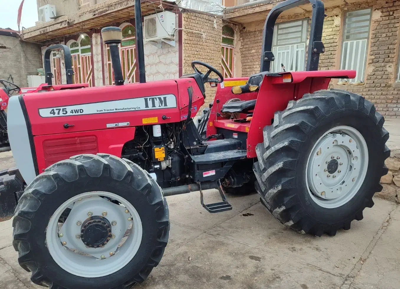 تراکتور|خودرو سنگین|خرم‌آباد, |دیوار