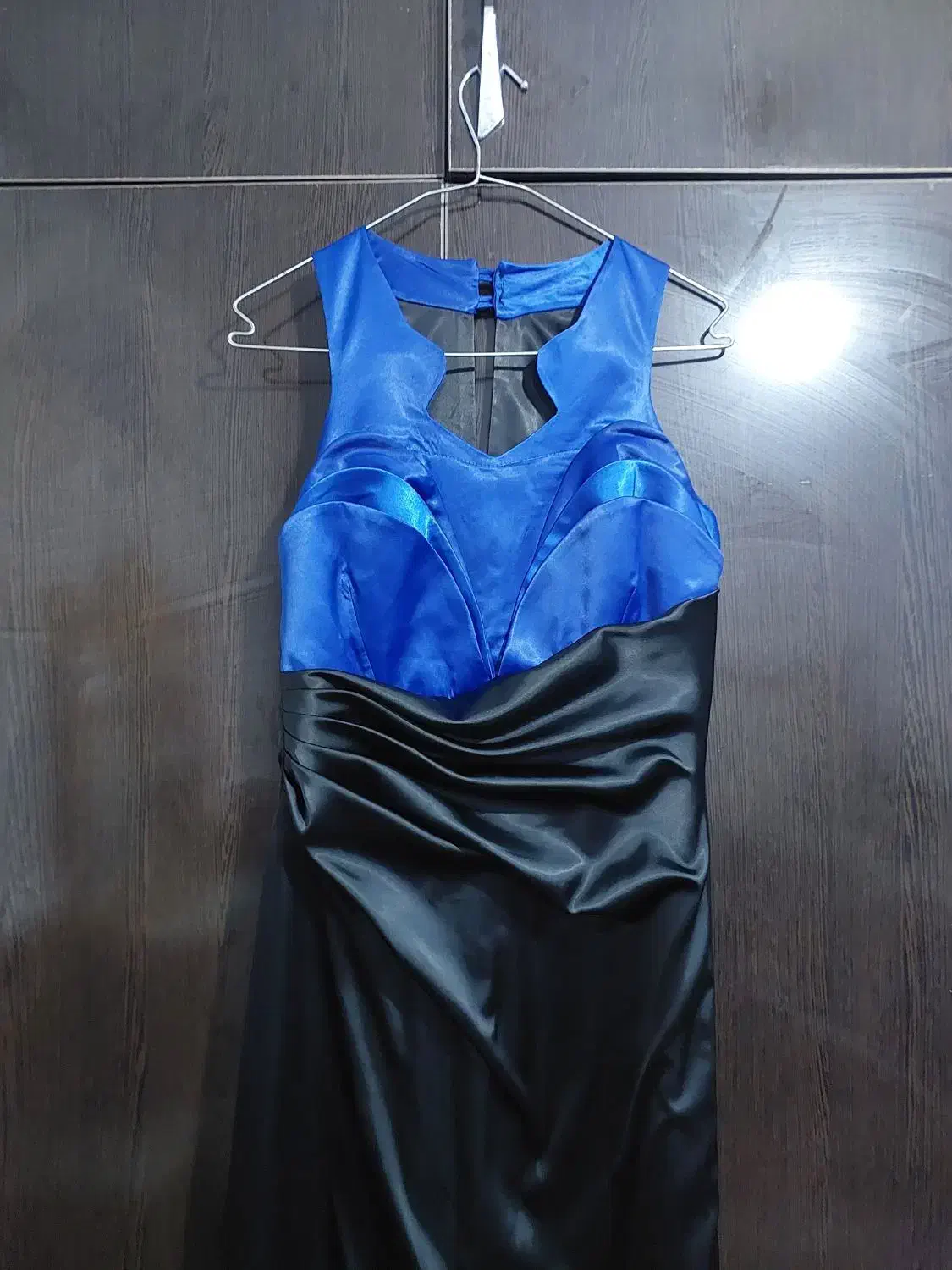 لباس مجلسی|لباس|شوشتر, |دیوار