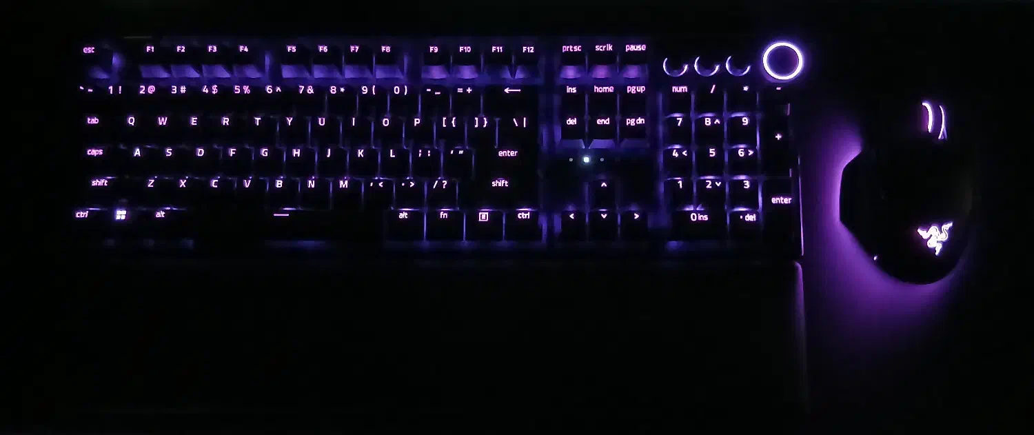 کیبورد Razer Huntsman V2 + موس Razer Basilisk V3|قطعات و لوازم جانبی رایانه|آمل, |دیوار