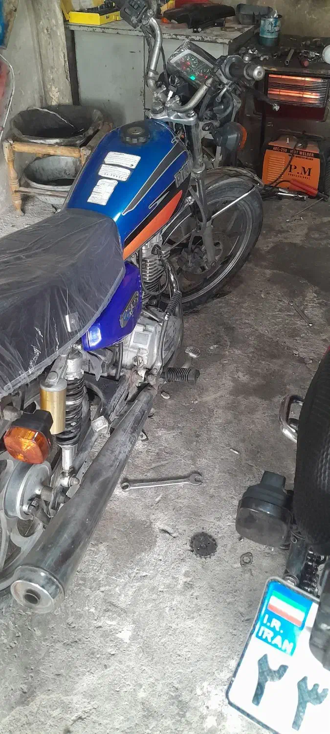 موتور ۲۰۰ و ۱۵۰ نقد و اقساط|موتورسیکلت|آذرشهر, |دیوار