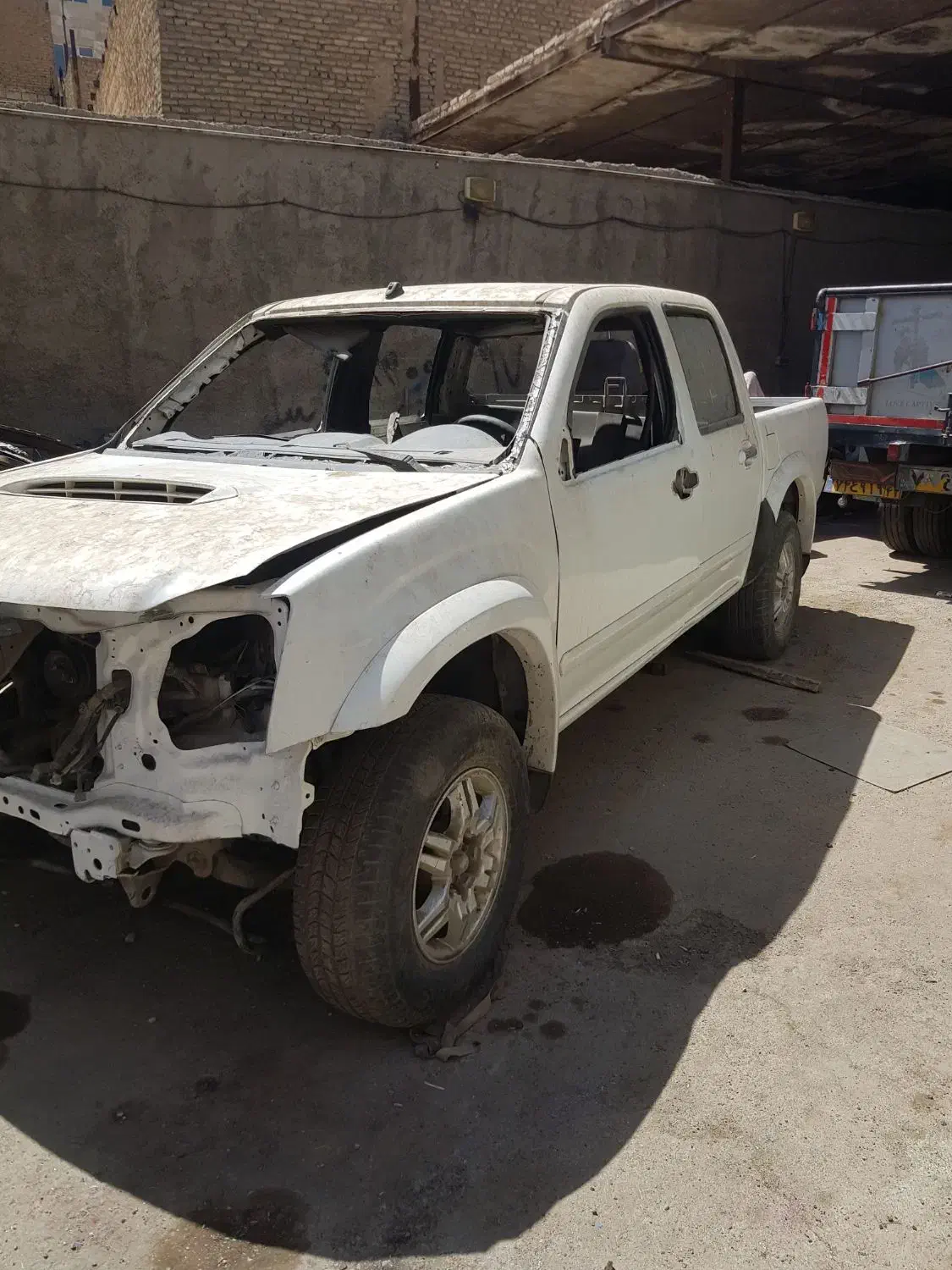 ایسوزو دو کابین D MAX، مدل ۱۳۹۴|خودرو سواری و وانت|باقرشهر, |دیوار