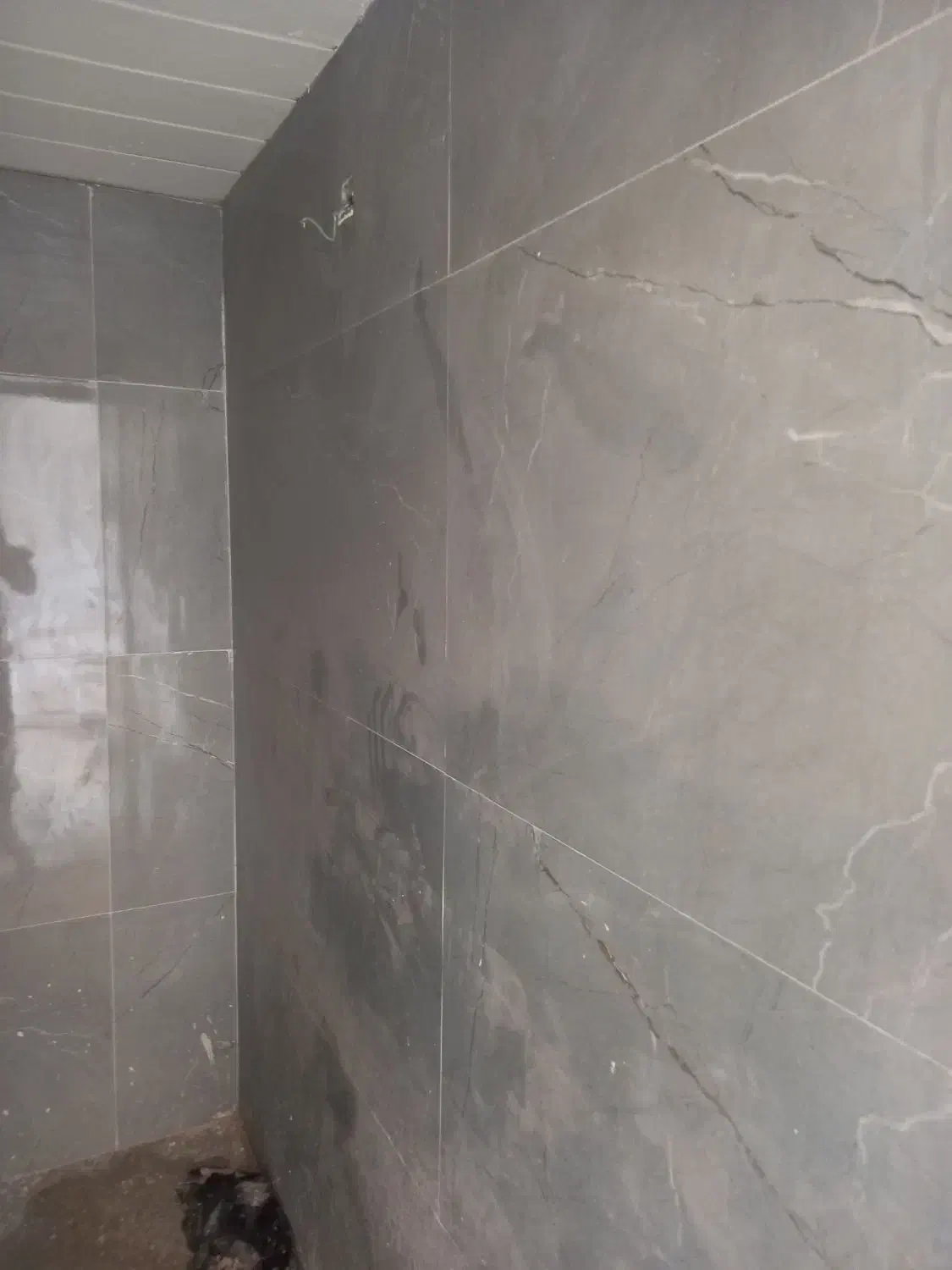 سنگ کاری کاشی کاری مدرن نسب اسلب نما رومی|خدمات پیشه و مهارت|بسطام, |دیوار